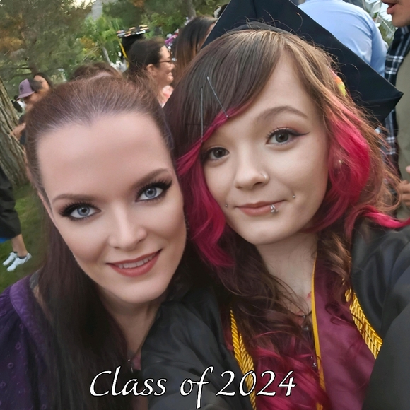 Welcome to my 2nd closet, You will find there's No Judgements or Negativity here - Picture 10 of 17